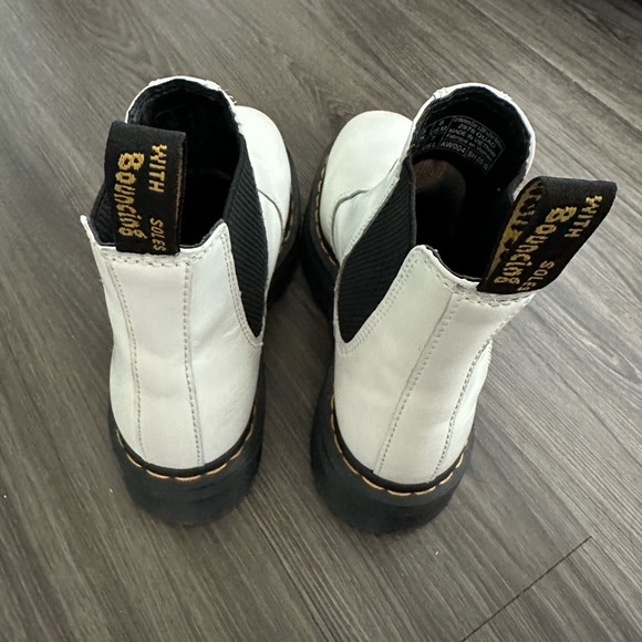 Dr. Martens white Chelsea boot platform - Picture 5 of 7
